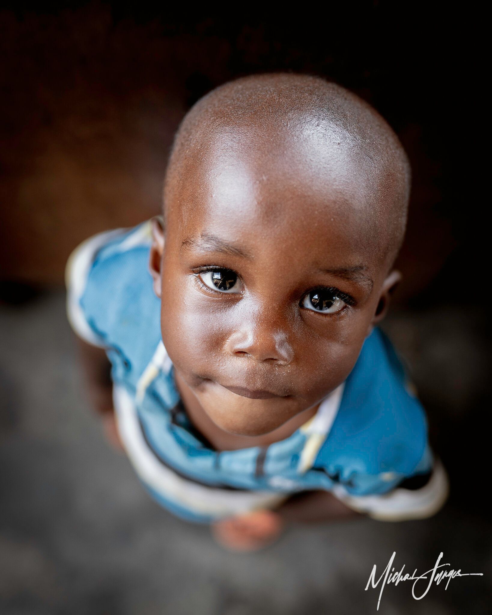 Porträt eines Jungen in Burundi